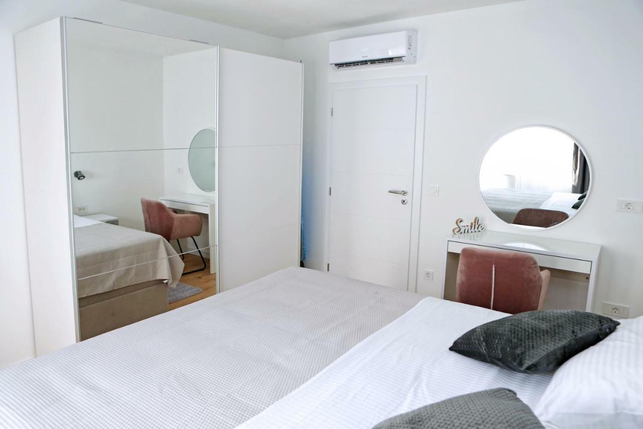 Apartment Villa Grga Zadar Eksteriør billede